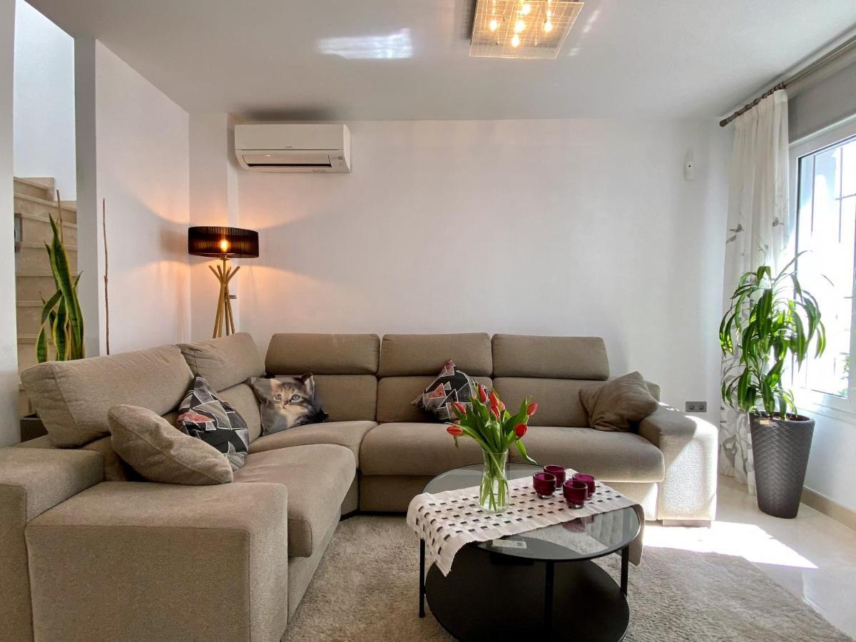 הוילה נרחה Casa Animas Casasol Centro מראה חיצוני תמונה
