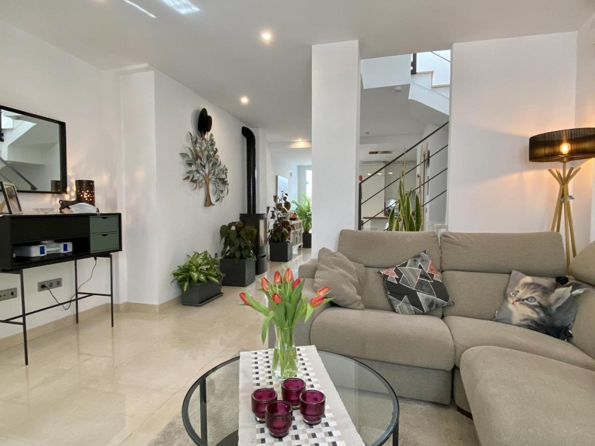 הוילה נרחה Casa Animas Casasol Centro מראה חיצוני תמונה